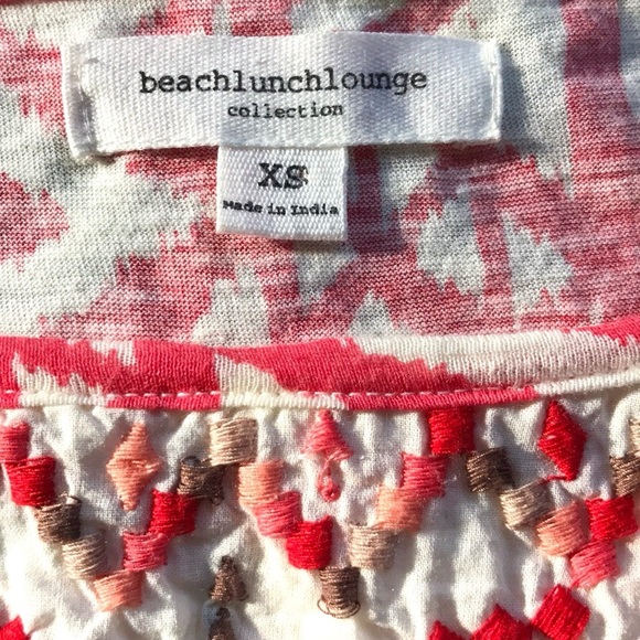 BEACH LUNCH LOUNGE Red and White Geometric Design Babydoll Top Size XS - Picture 4 of 10